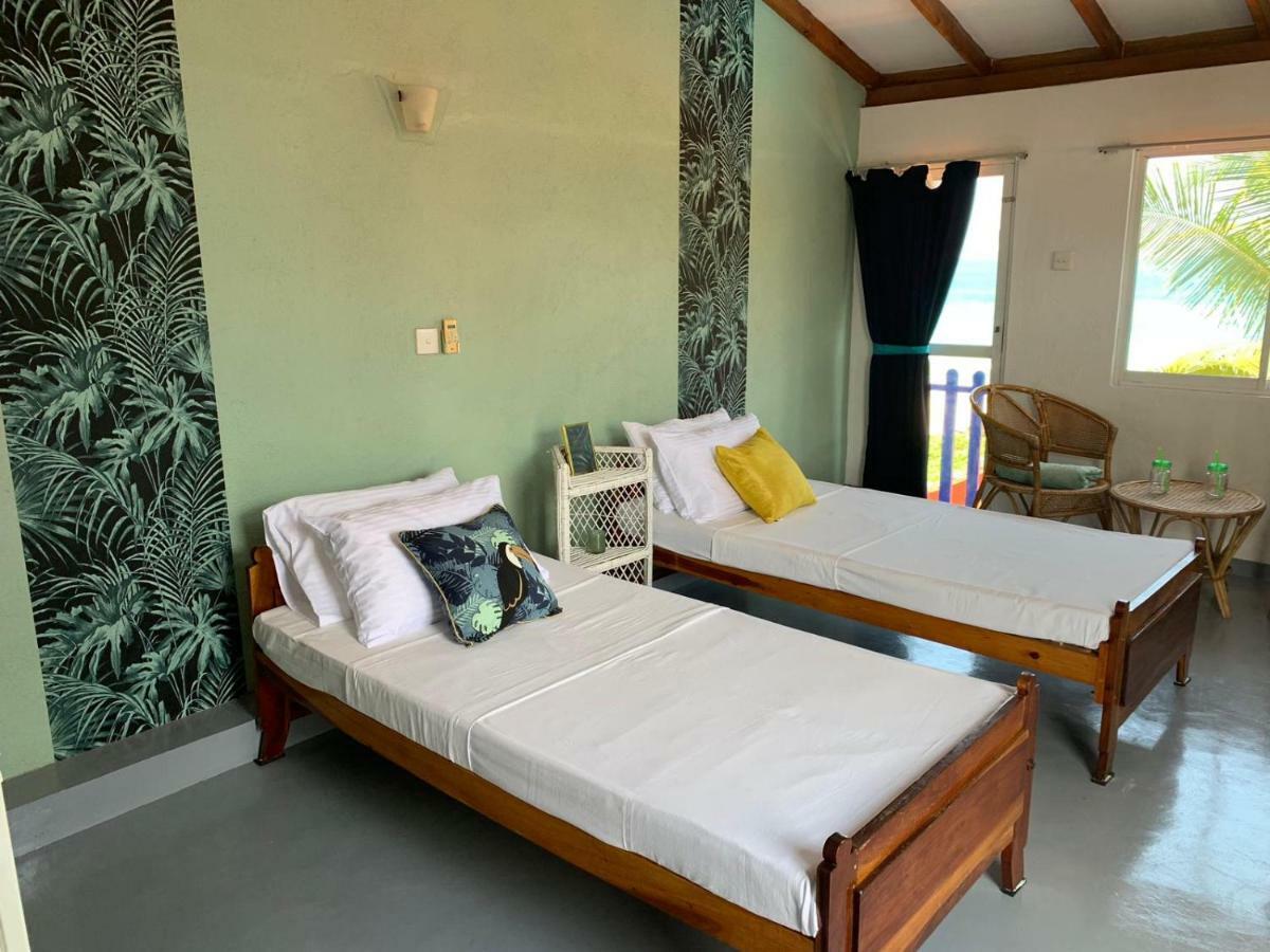 Airy Dale Villa And Guesthouse อัมบาลังโกดา ภายนอก รูปภาพ